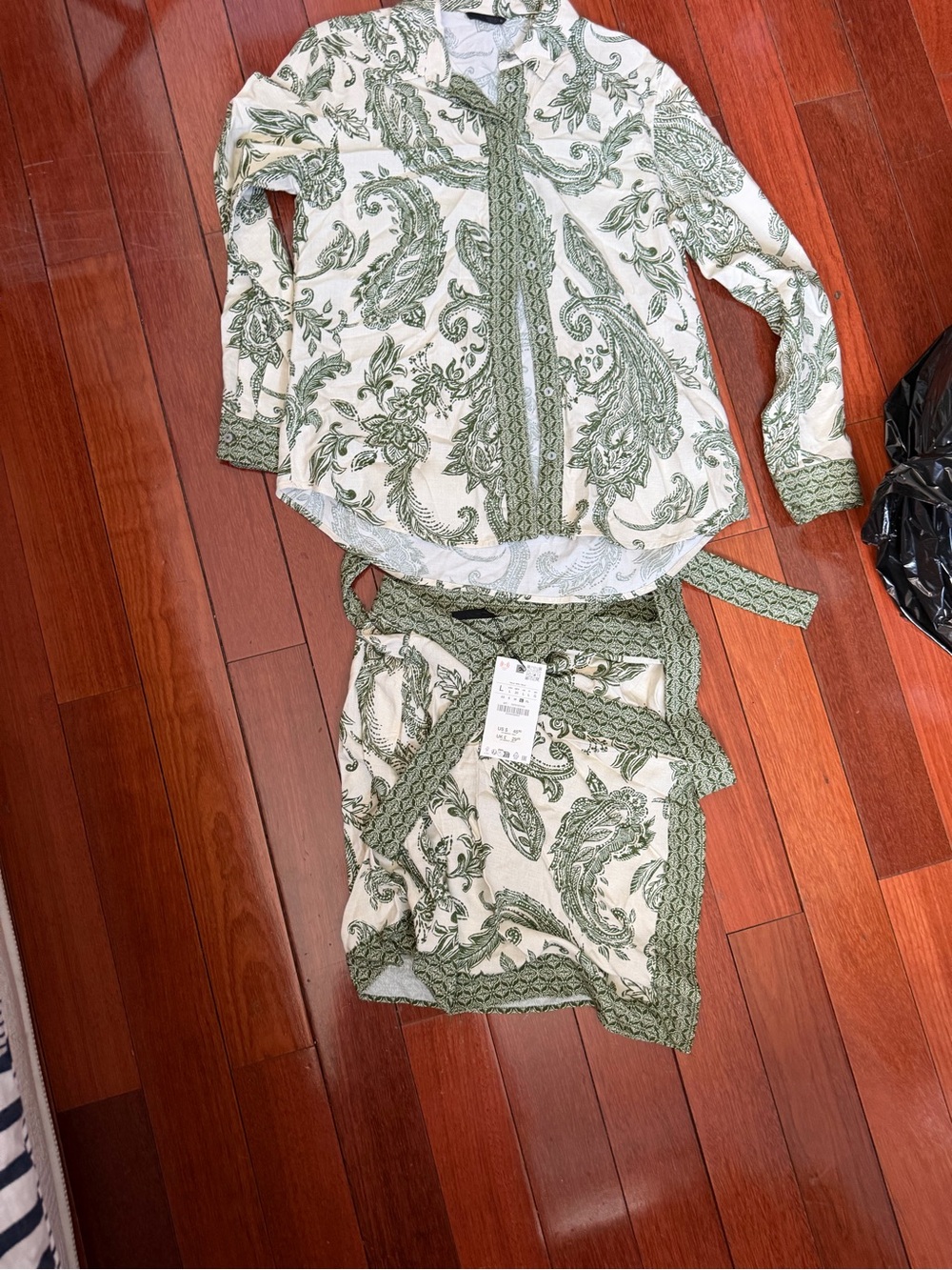 Kids Green Paisley Two-Piece Pajama Set